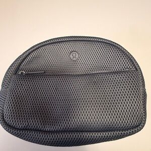 lululemon athletica Gray Mesh 4L Pouch